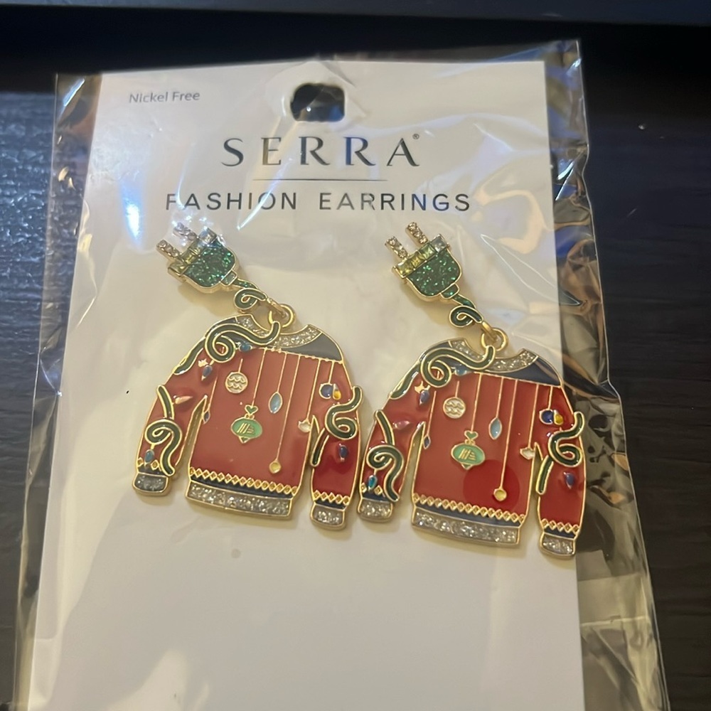 Cute earrings